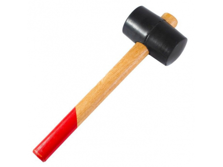 Киянка резиновая (деревянная ручка) 750 гр